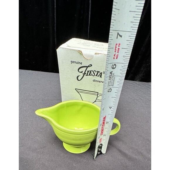 New Fiesta INDIVIDUAL CREAMER Retired color CHARTREUSE Mint In Box! - Picture 6 of 10